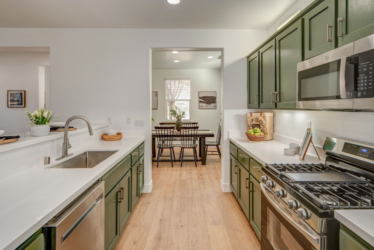 1660 Glenmore-27.jpg